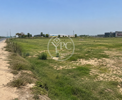 Agricultural Land for Commercial use (₹7.5 Cr.)
